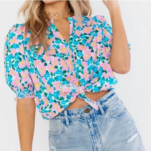 Show Me Your Mumu Leslie Top Violet's Garden Floral Size M Pink Blue Color - Picture 6 of 16